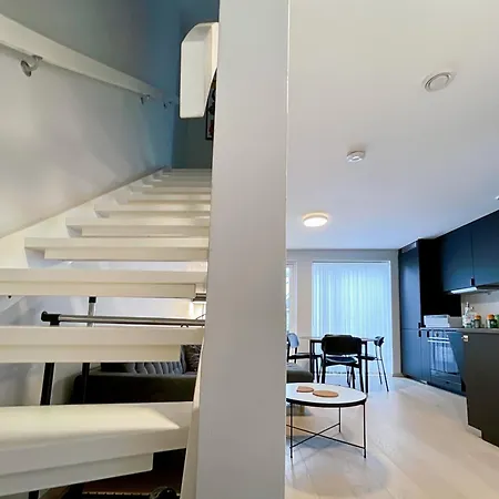 Apartment Near Downtown Nr 24 By Bertis *